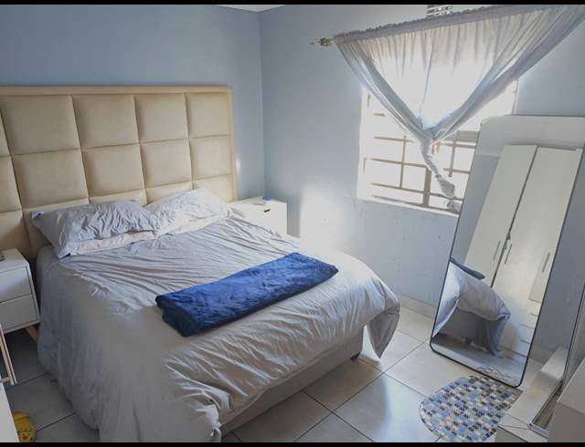 3 BEDROOM HOUSE FOR SALE IN NOMZAMO